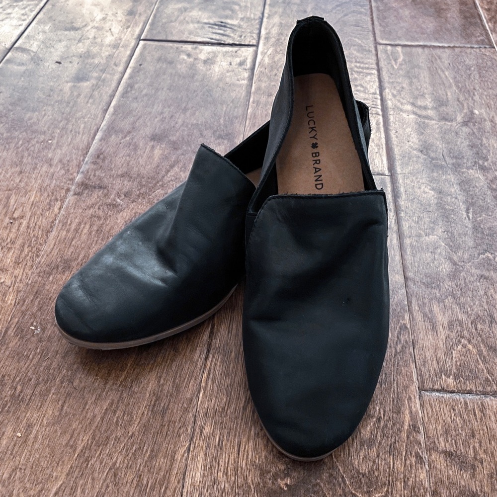 Lucky Brand Cahill Leather Flat Black Size 8M
